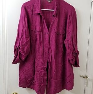 Roz & Ali size 2 magenta button up.